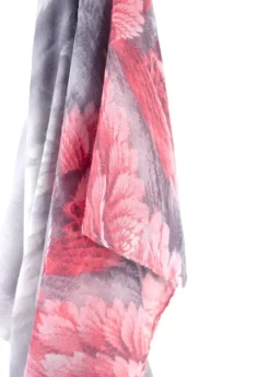 Shop Coton Du Monde Foulard Plume Plumes Gris